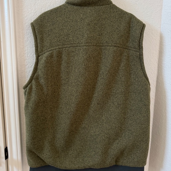 Patagonia Men’s Insulated Better Sweater Vest - Picture 2 of 3